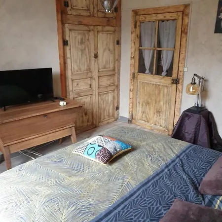 La Maison Porte Bonheur *