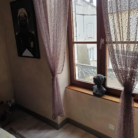 La Maison Porte Bonheur Pensión