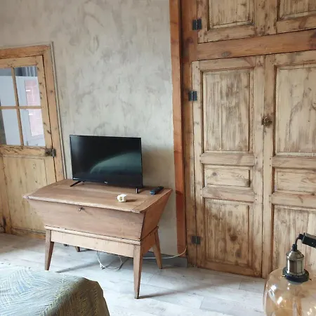 La Maison Porte Bonheur Chantelle