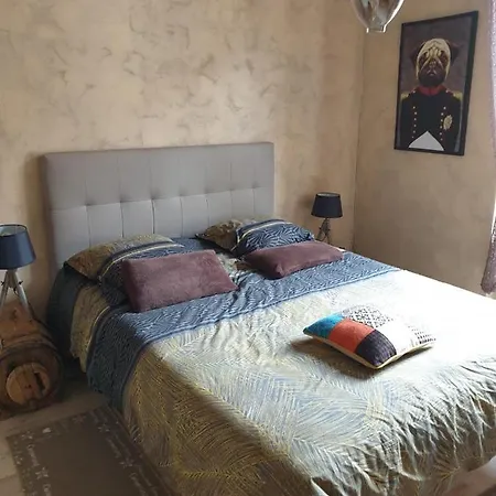 La Maison Porte Bonheur Pensión