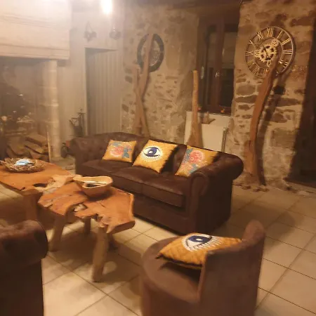 Guest house La Maison Porte Bonheur Chantelle
