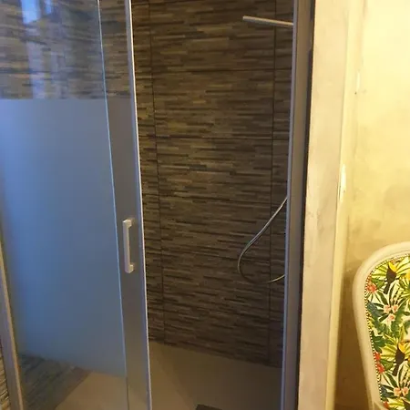 La Maison Porte Bonheur Pensión Chantelle