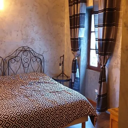 La Maison Porte Bonheur