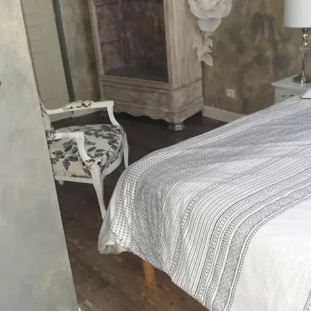 La Maison Porte Bonheur