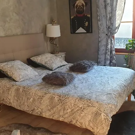 La Maison Porte Bonheur Guest house *