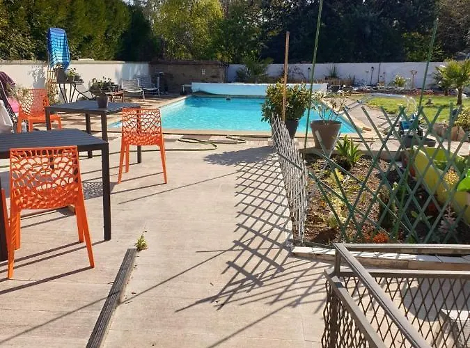 La Maison Porte Bonheur Chantelle