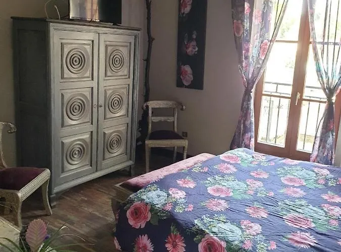 Pensjonat La Maison Porte Bonheur Chantelle