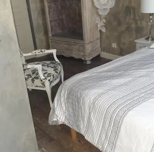 La Maison Porte Bonheur