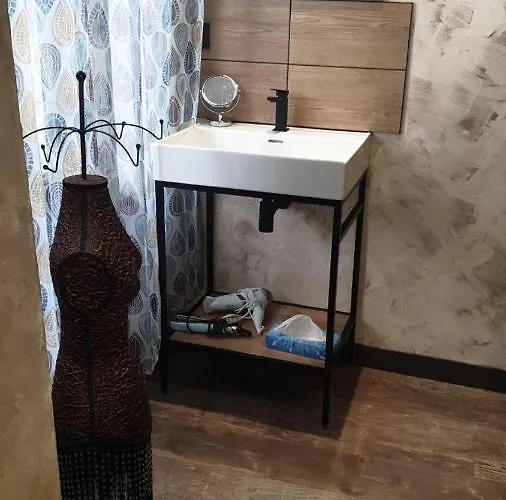 La Maison Porte Bonheur Chantelle