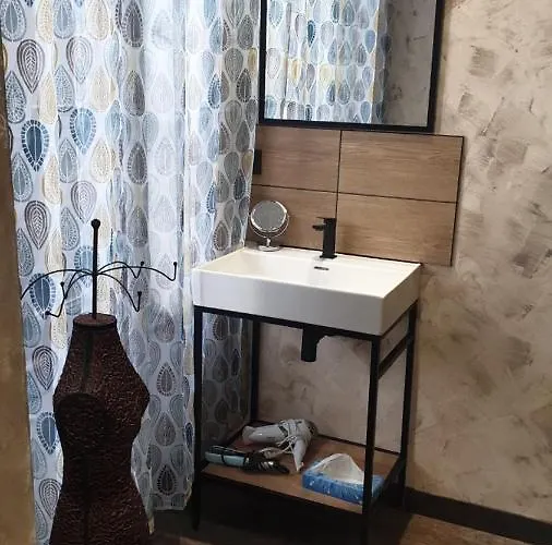 Πανσιόν La Maison Porte Bonheur 4*