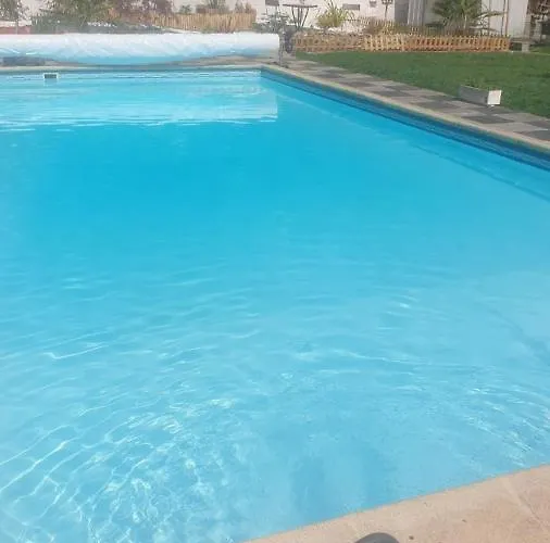 La Maison Porte Bonheur Πανσιόν Chantelle