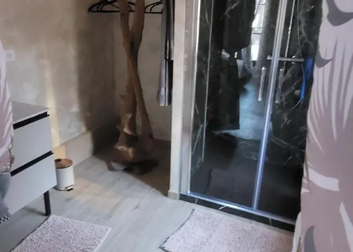 La Maison Porte Bonheur Vendégház Chantelle