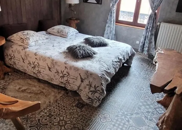 La Maison Porte Bonheur Πανσιόν Chantelle